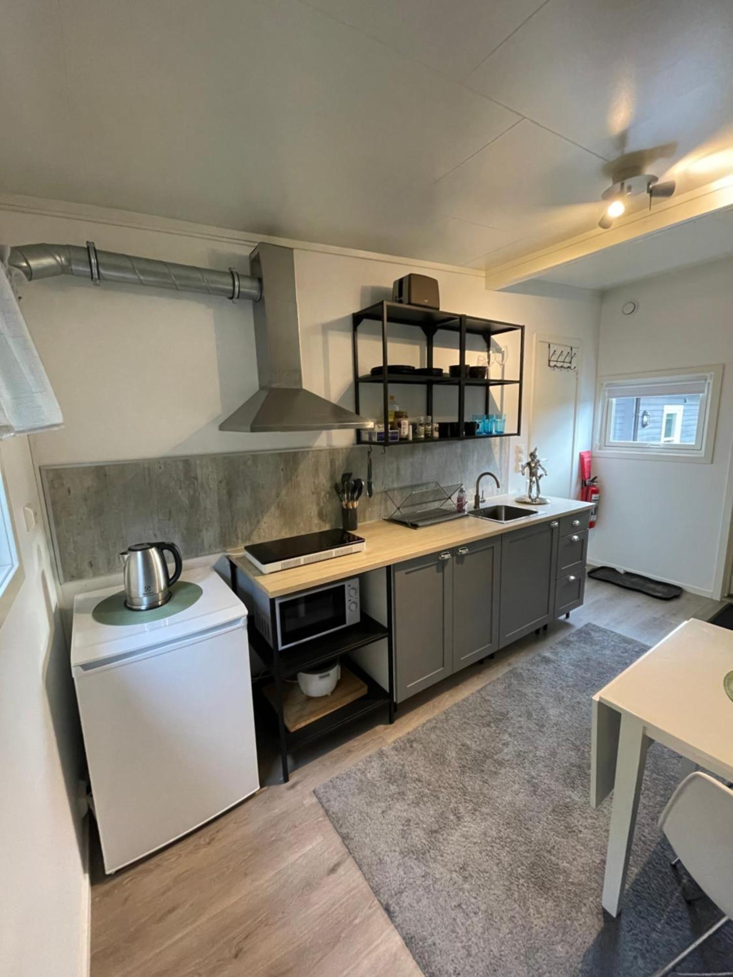 טרומסה Small Cozy Apartment מראה חיצוני תמונה